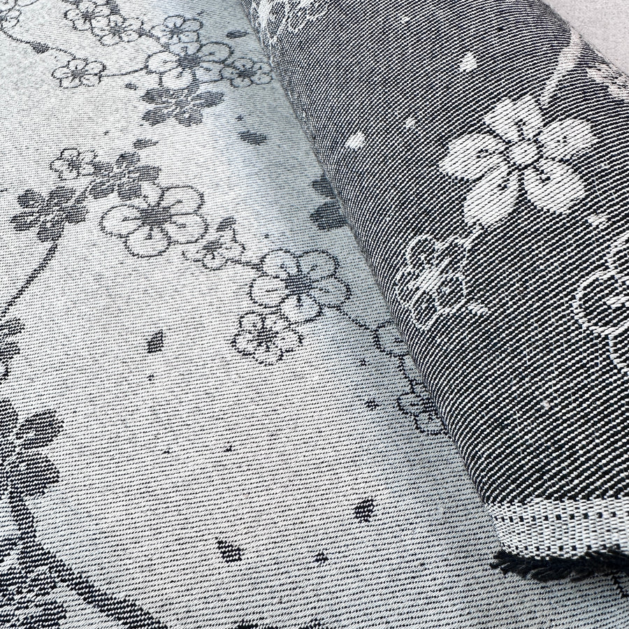 Denim · gray/white floral